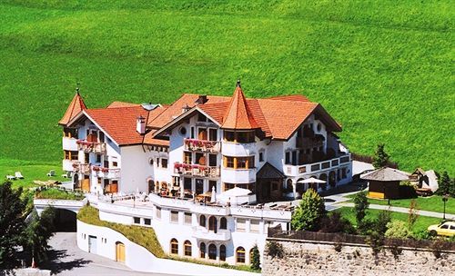 Turmhotel Gschwendt Planca di Sopra Exterior photo